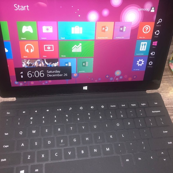 Microsoft Surface RT (32GB) - Picture 8 of 8